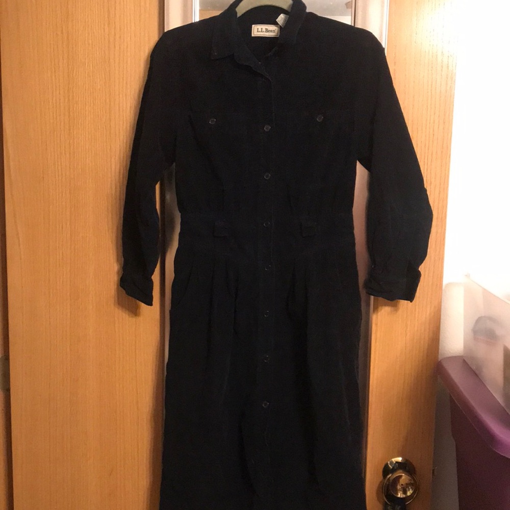 Black corduroy LL bean button up long sleeve dress.  Size 8